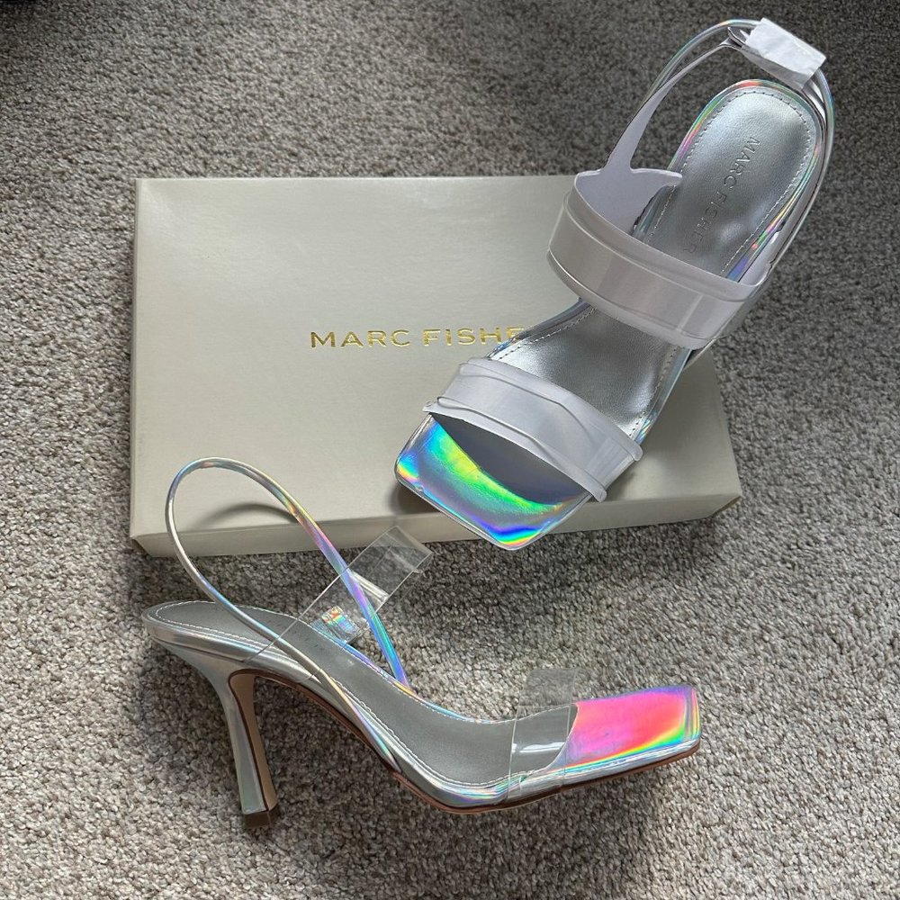 NWT Marc Fisher Irredescent Heels